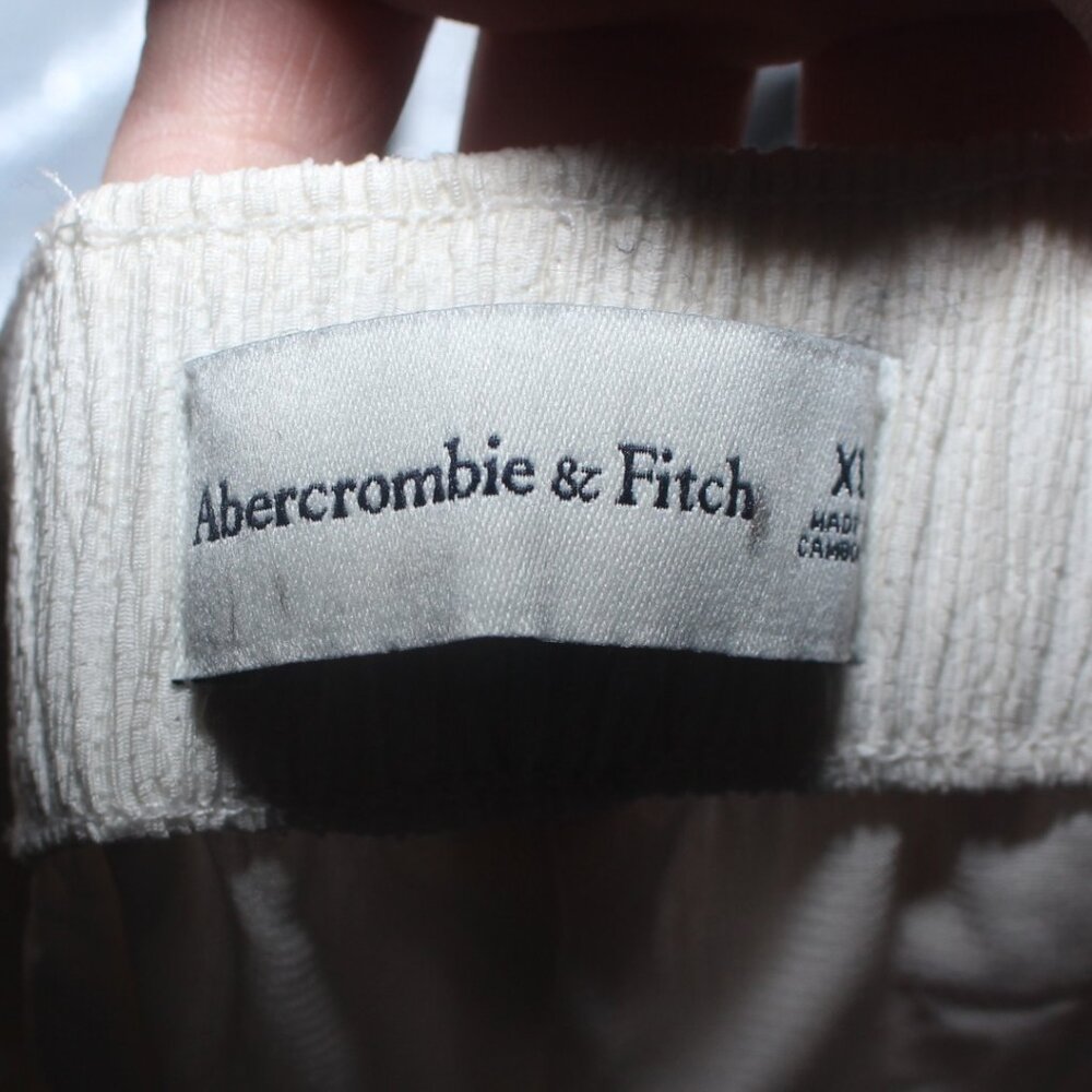 NWT Abercrombie Crinkled Flare Pants Size XL - Picture 8 of 10